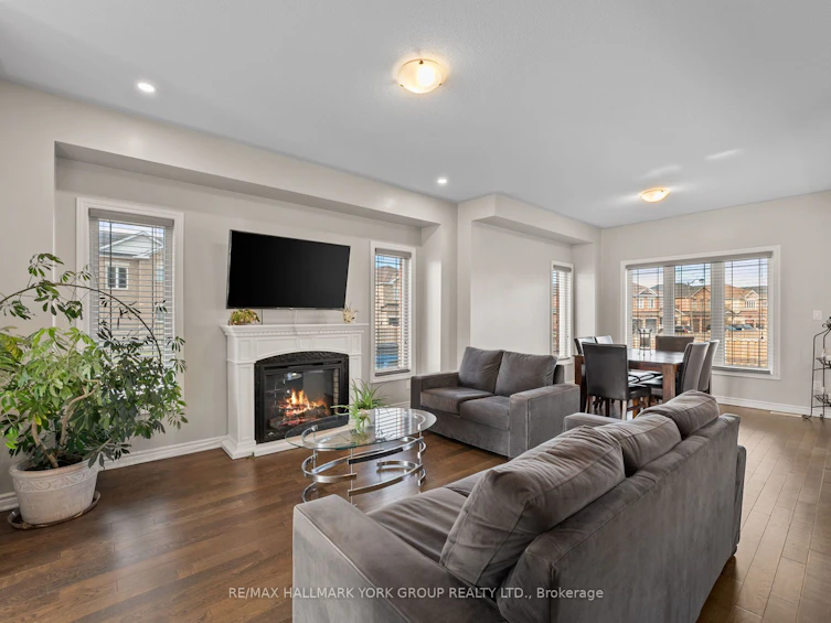 8 Pollock Avenue, Brock, ON, L0K 1A0 - 2