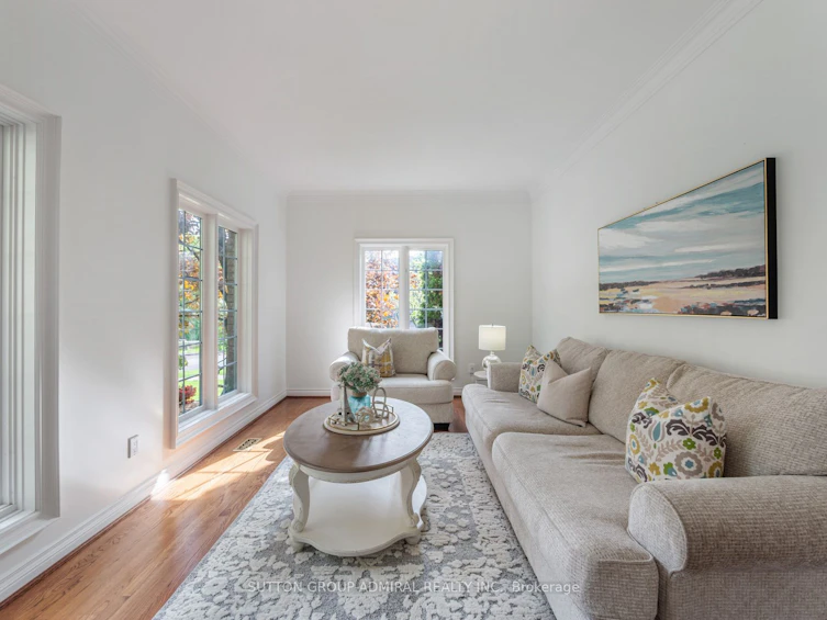8 Tivoli Avenue, Richmond Hill, ON, L4C 0C6 - 3