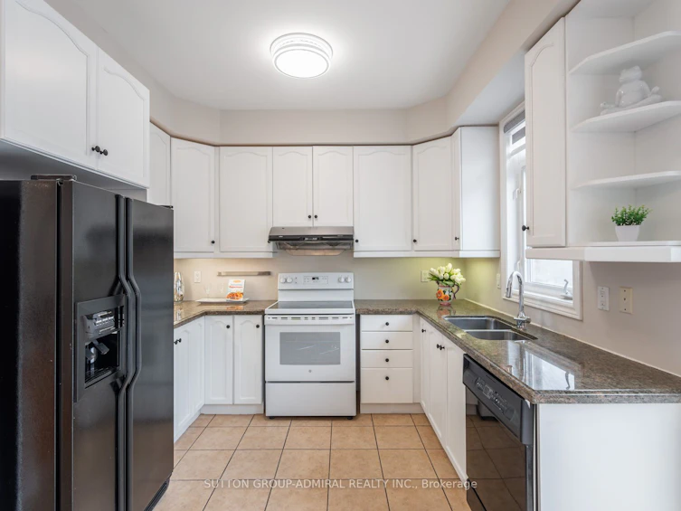 58 Saint Damian Avenue, Vaughan, ON, L4H 2L5 - 7