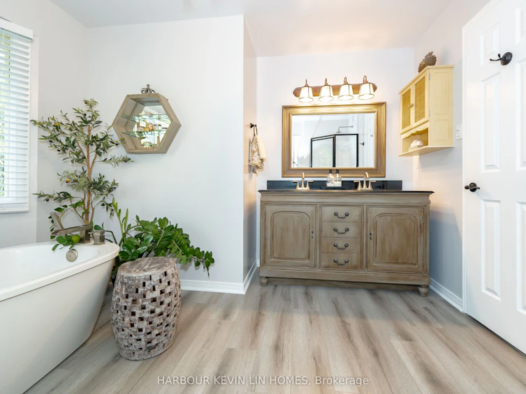 43 Summitcrest Drive, Richmond Hill, ON, L4S 1A7 - 32