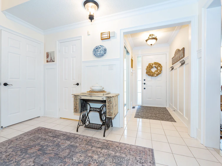 43 Summitcrest Drive, Richmond Hill, ON, L4S 1A7 - 8