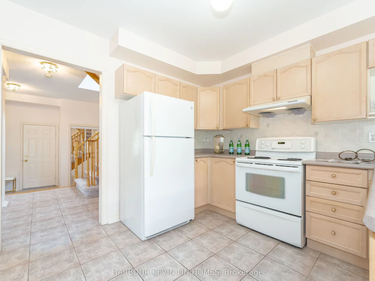 15 Rushingbrook Drive, Richmond Hill, ON, L4S 1W6 - 18
