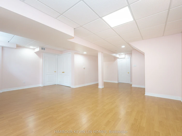 15 Rushingbrook Drive, Richmond Hill, ON, L4S 1W6 - 40