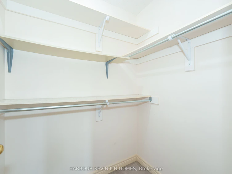 15 Rushingbrook Drive, Richmond Hill, ON, L4S 1W6 - 32