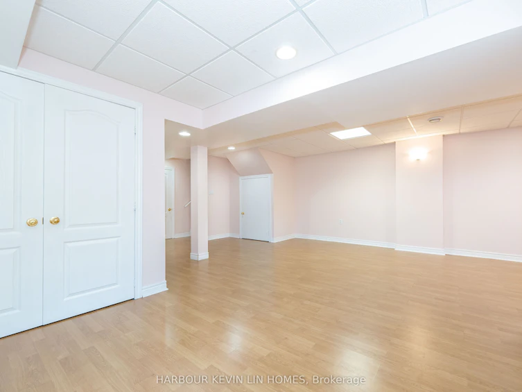 15 Rushingbrook Drive, Richmond Hill, ON, L4S 1W6 - 41
