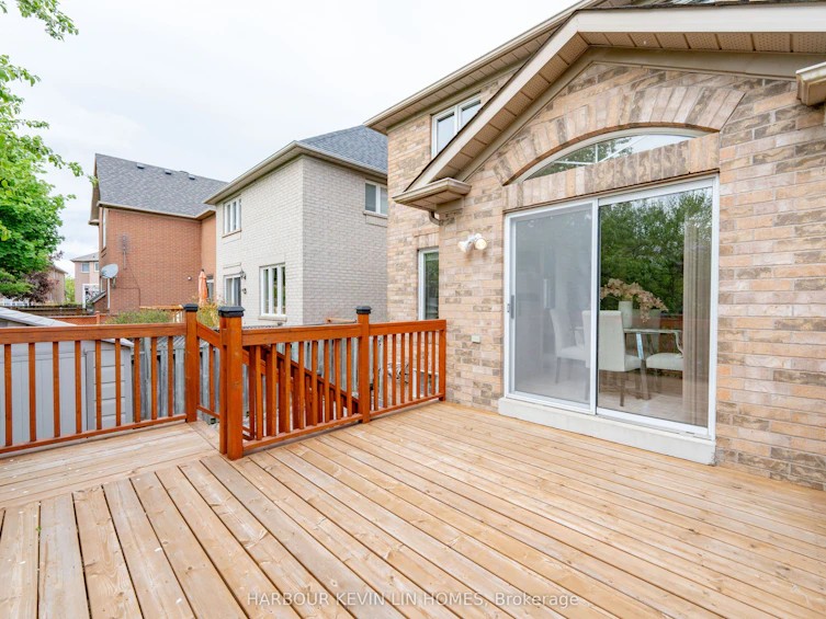 15 Rushingbrook Drive, Richmond Hill, ON, L4S 1W6 - 43