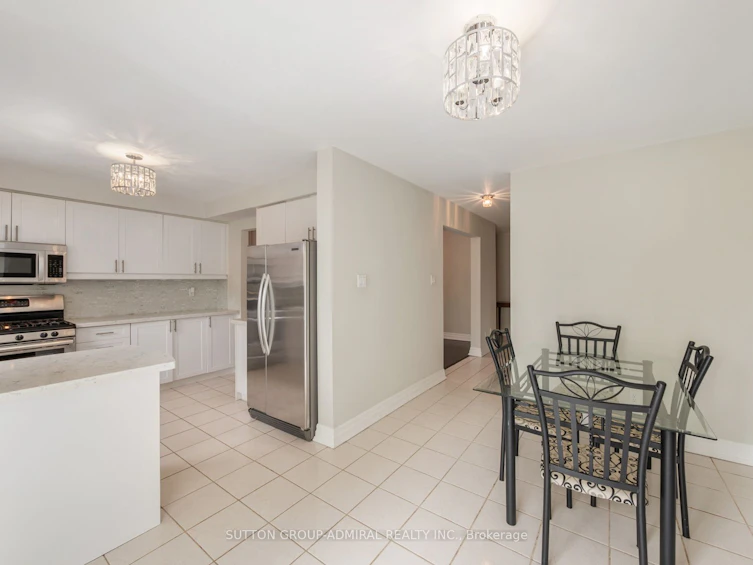280 Bernard Avenue, Richmond Hill, ON, L4S 1C9 - 11