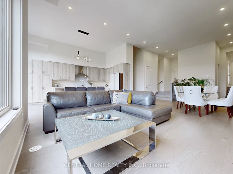17 Knollview Lane, Richmond Hill, ON, L4E 1H7 - 7