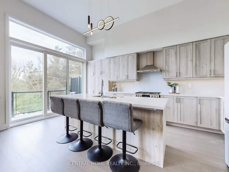 17 Knollview Lane, Richmond Hill, ON, L4E 1H7 - 11