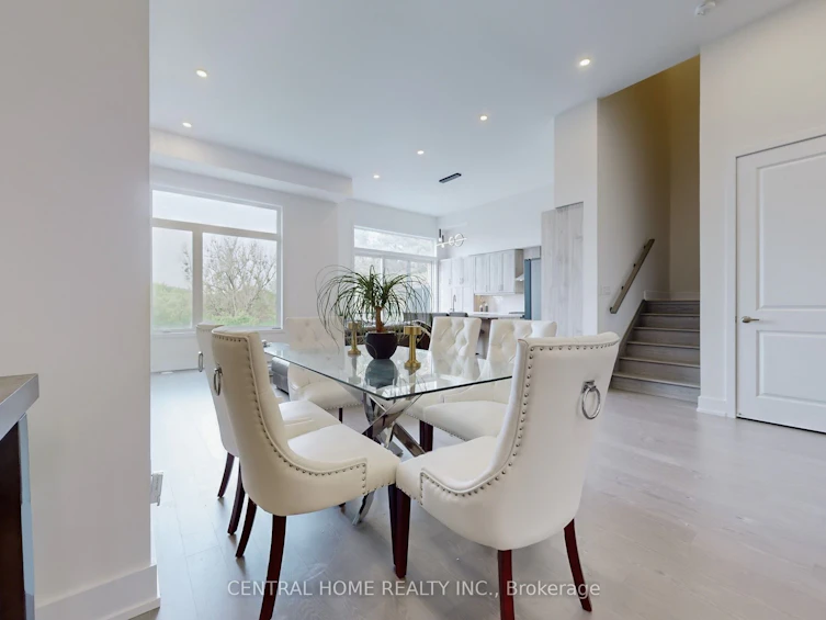 17 Knollview Lane, Richmond Hill, ON, L4E 1H7 - 10