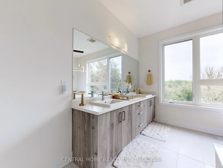 17 Knollview Lane, Richmond Hill, ON, L4E 1H7 - 23