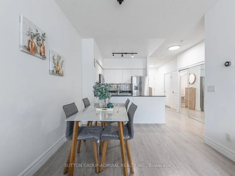 116-48 Suncrest Boulevard, Markham, ON, L3T 7Y5 - 8
