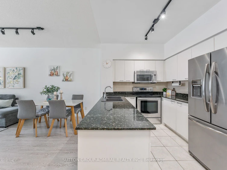 116-48 Suncrest Boulevard, Markham, ON, L3T 7Y5 - 6