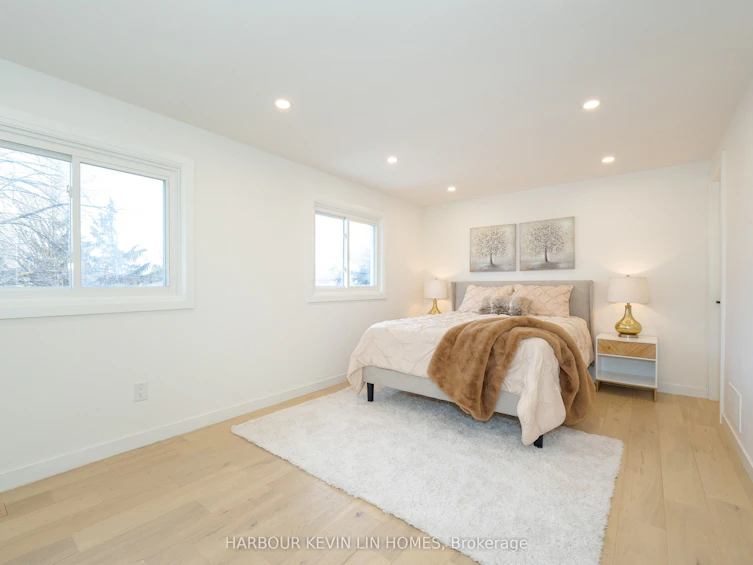 7 Cossar Drive, Aurora, ON, L4G 3N6 - 21