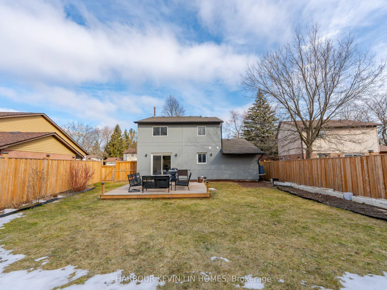 7 Cossar Drive, Aurora, ON, L4G 3N6 - 41