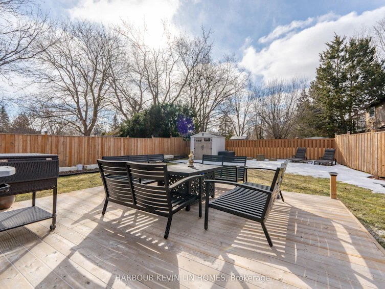 7 Cossar Drive, Aurora, ON, L4G 3N6 - 39