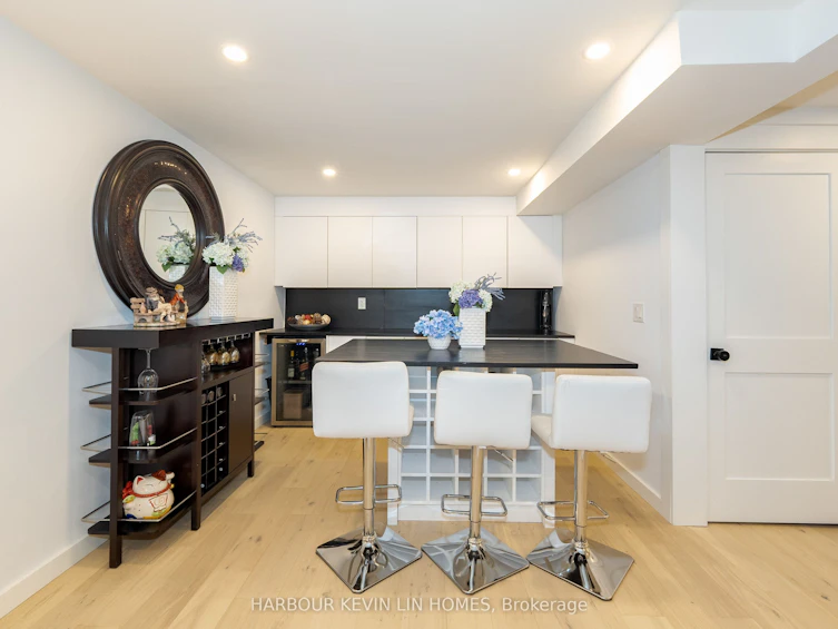 7 Cossar Drive, Aurora, ON, L4G 3N6 - 31
