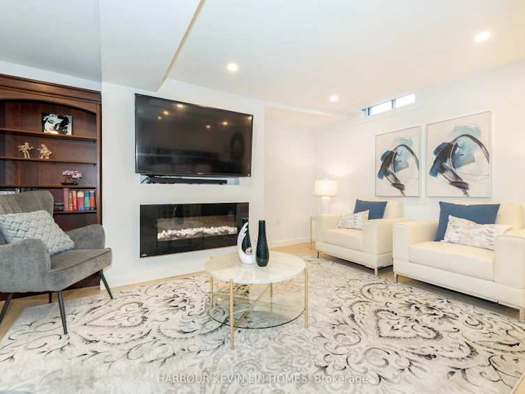 7 Cossar Drive, Aurora, ON, L4G 3N6 - 34
