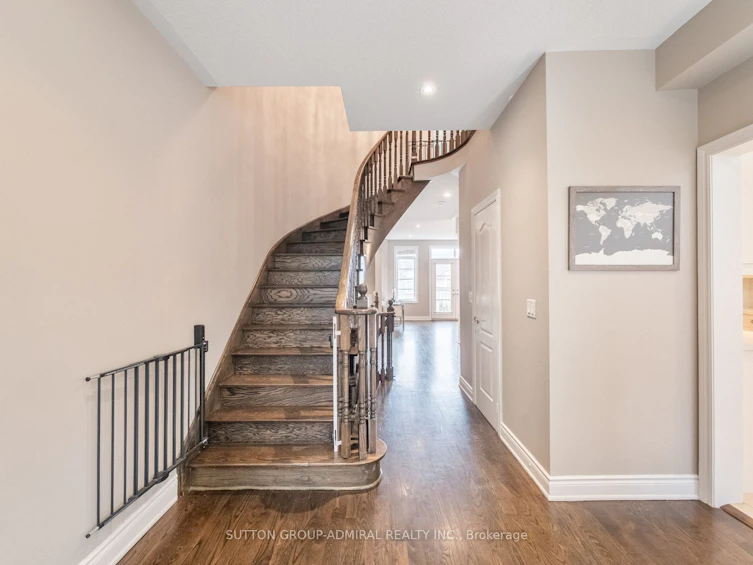 6 Mistywood Crescent, Vaughan, ON, L4J 9E5 - 20