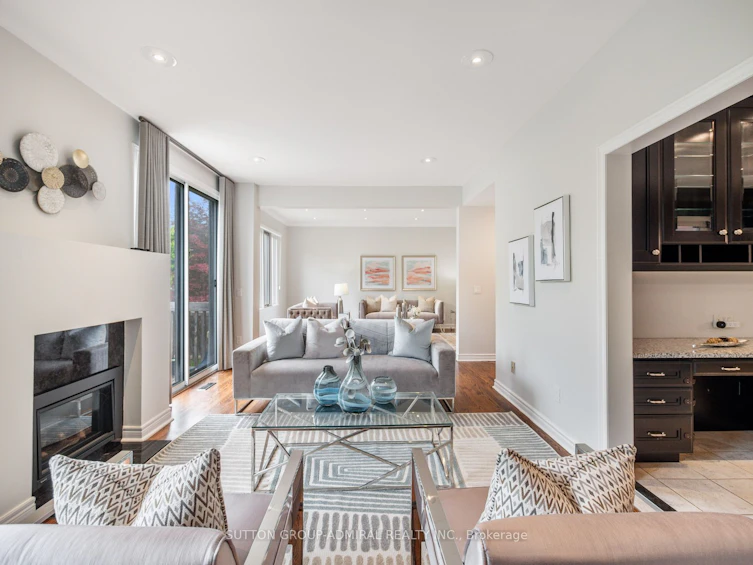 36 Oakhurst Drive, Vaughan, ON, L4J 7V3 - 11