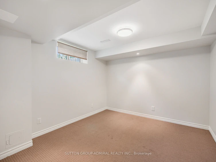 36 Oakhurst Drive, Vaughan, ON, L4J 7V3 - 42