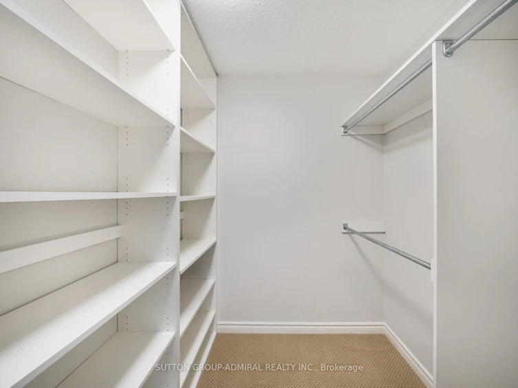 36 Oakhurst Drive, Vaughan, ON, L4J 7V3 - 28