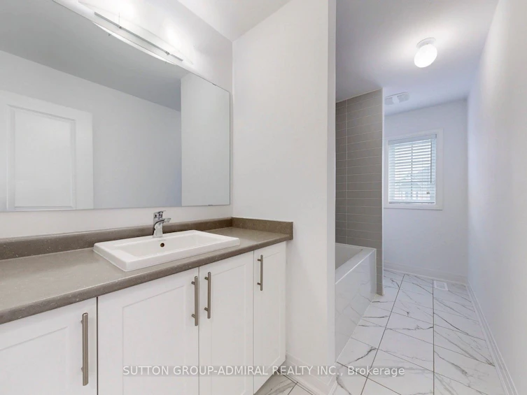 89 Kentledge Avenue, East Gwillimbury, ON, L9N 0V9 - 30