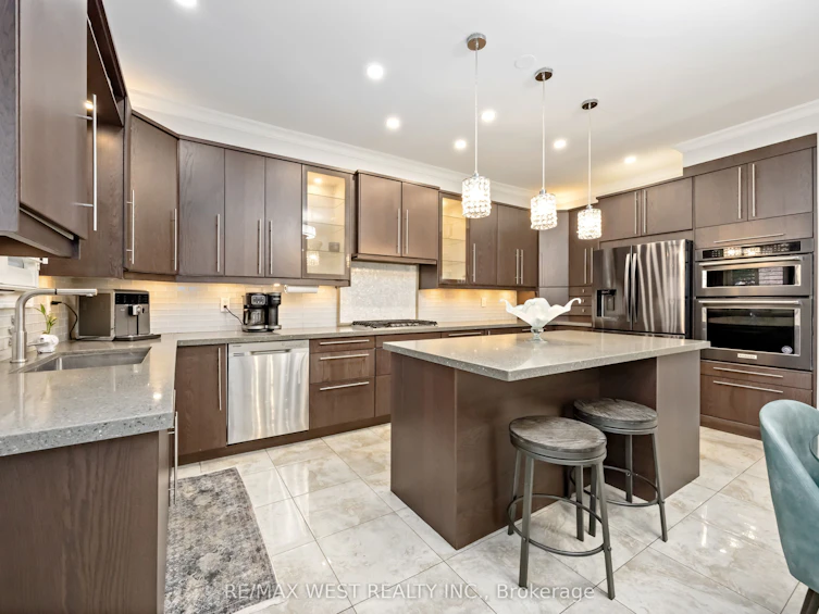 27 Chipmunk Trail, Vaughan, ON, L4H 2K4 - 5