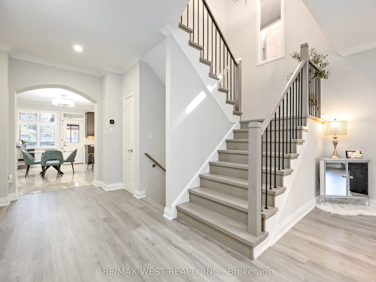 27 Chipmunk Trail, Vaughan, ON, L4H 2K4 - 3