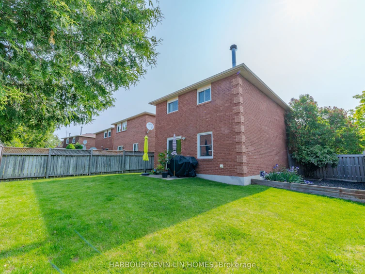 150 Oldhill Street, Richmond Hill, ON, L4C 9Z7 - 6