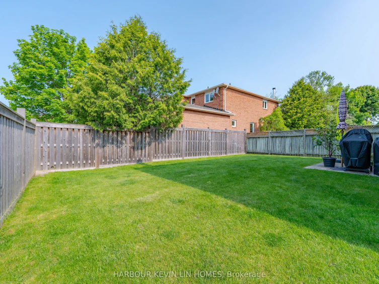 150 Oldhill Street, Richmond Hill, ON, L4C 9Z7 - 4