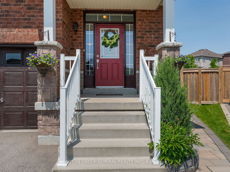 186 Romanelli Crescent, Bradford West Gwillimbury, ON, L3Z 0X6 - 2