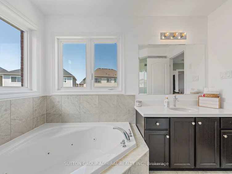 186 Romanelli Crescent, Bradford West Gwillimbury, ON, L3Z 0X6 - 36