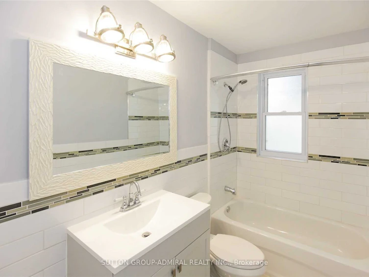 97 Millard Avenue, Newmarket, ON, L3Y 1Y7 - 7