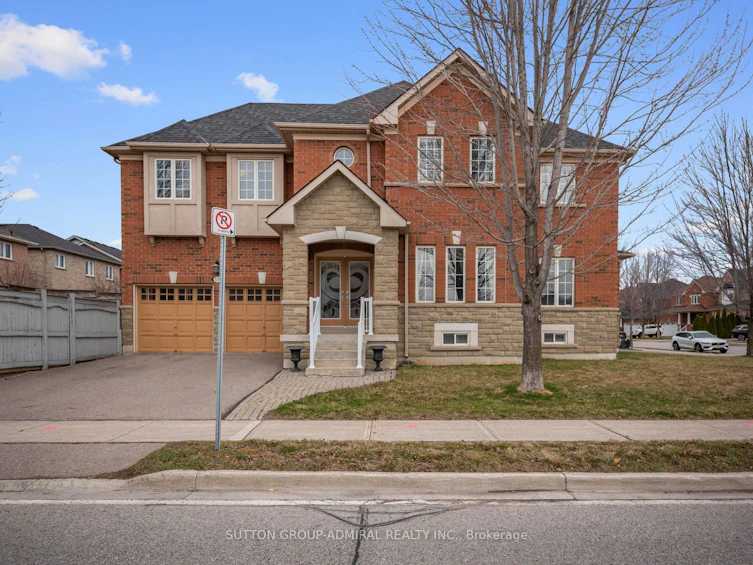 450 Pleasant Ridge Avenue, Vaughan, ON, L4J 8X2