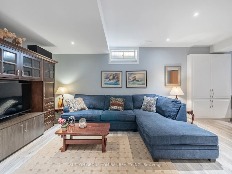 8 Little Hannah Lane, Vaughan, ON, L6A 0E3 - 24