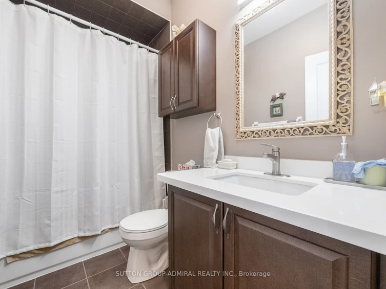 8 Little Hannah Lane, Vaughan, ON, L6A 0E3 - 20