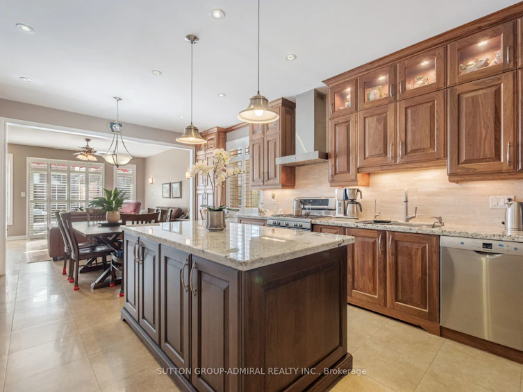8 Little Hannah Lane, Vaughan, ON, L6A 0E3 - 5