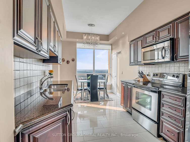 2103-7 North Park Road, Vaughan, ON, L4J 0C9 - 20