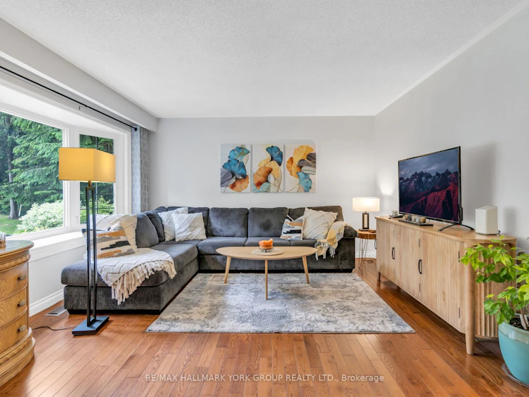 16 James Street, Georgina, ON, L0E 1N0 - 10