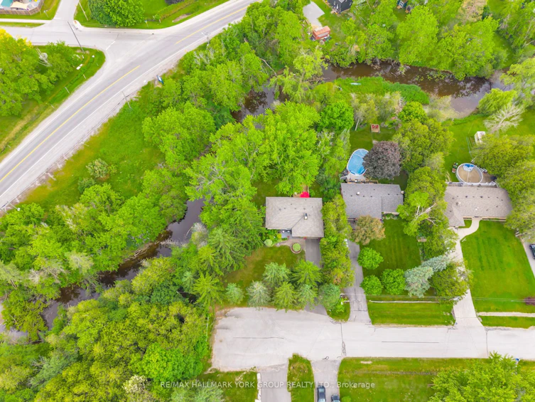 16 James Street, Georgina, ON, L0E 1N0 - 48