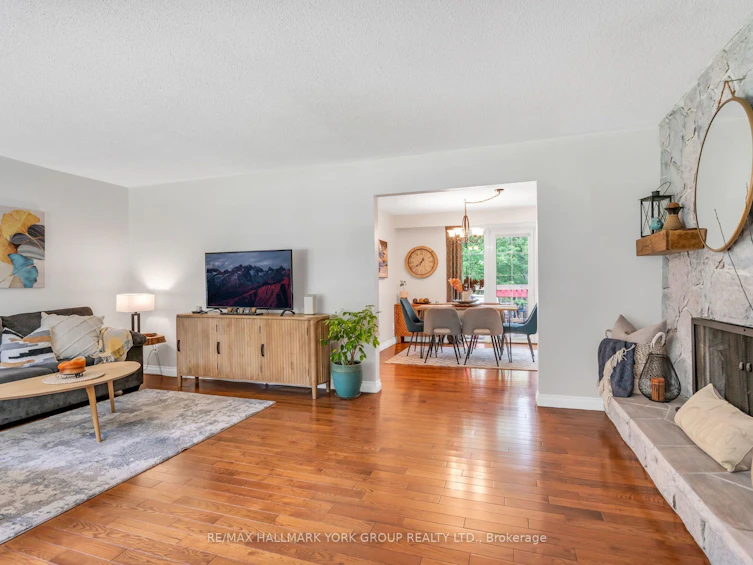 16 James Street, Georgina, ON, L0E 1N0 - 7