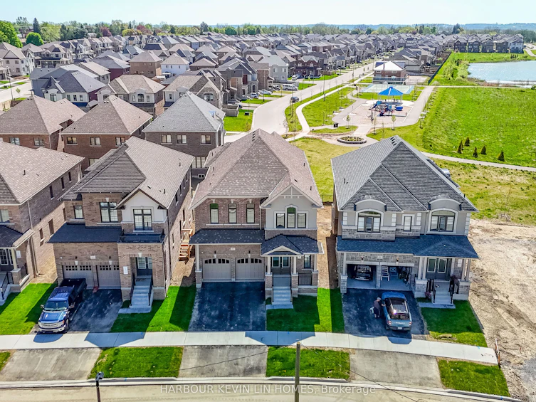 43 Donald Ingram Crescent, Georgina, ON, L4P 0S3 - 46