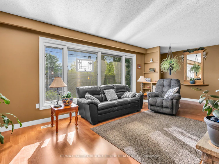 49 Kay Avenue, Georgina, ON, L0E 1N0 - 12