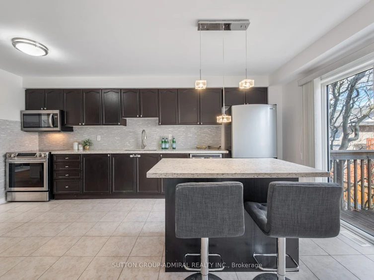 175 Gail Parks Crescent, Newmarket, ON, L3X 3C2 - 16