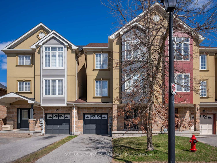 175 Gail Parks Crescent, Newmarket, ON, L3X 3C2 - 2