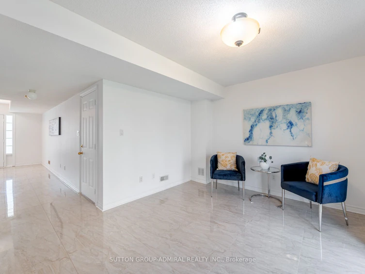 175 Gail Parks Crescent, Newmarket, ON, L3X 3C2 - 7