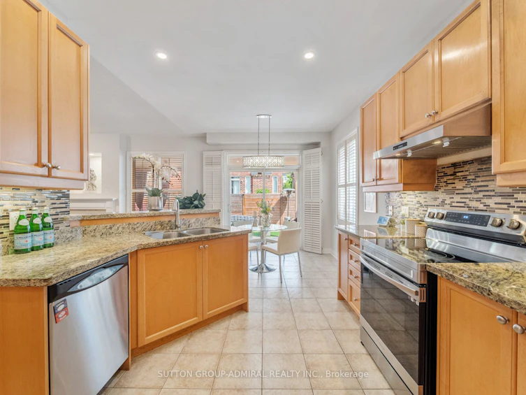 4 Haywood Drive, Markham, ON, L6C 3C8 - 7