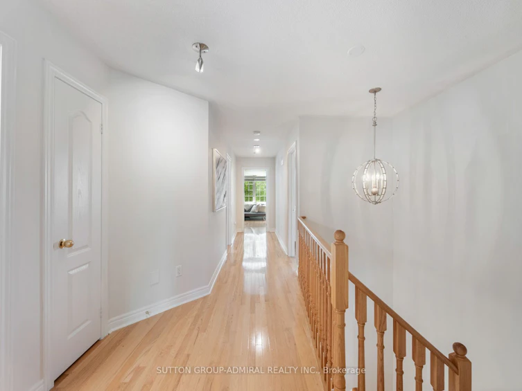 4 Haywood Drive, Markham, ON, L6C 3C8 - 16