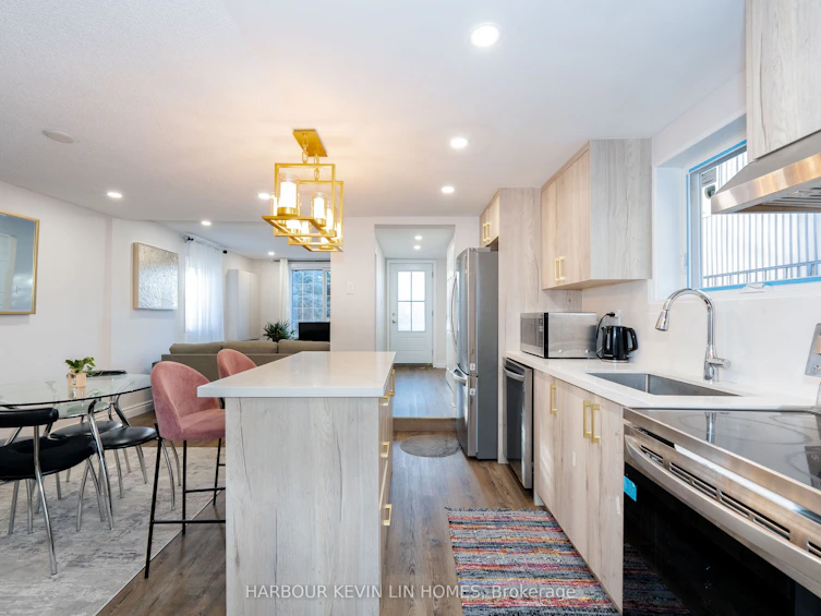 123 Wildwood Avenue, Richmond Hill, ON, L4E 3B6 - 9